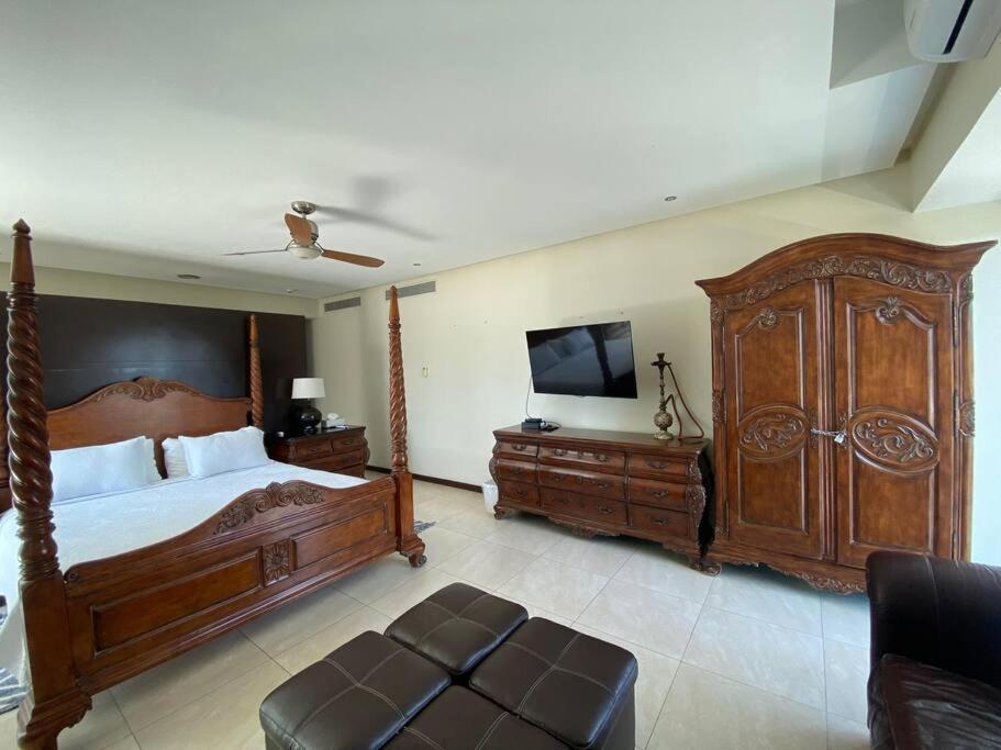 Peninsula Vallarta Luxury Tower 2 11a * Puerto Vallarta