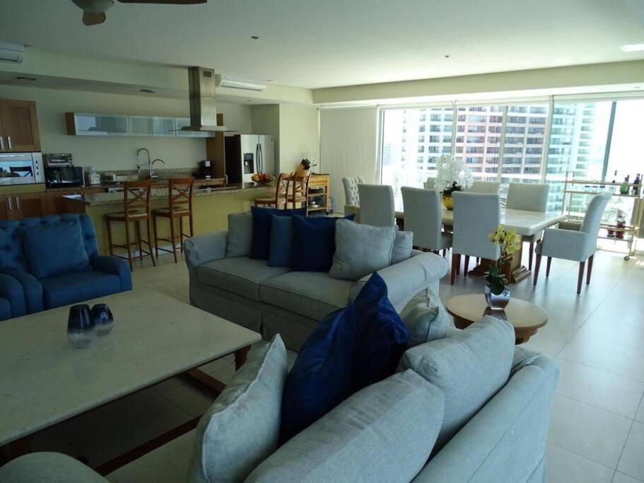 Peninsula Vallarta Luxury Tower 2 11a *